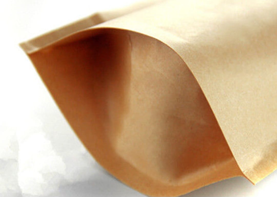 50 Pcs Brown Stand Up Kraft Pouches Paper Bags With Window And Zipper Packaging Material